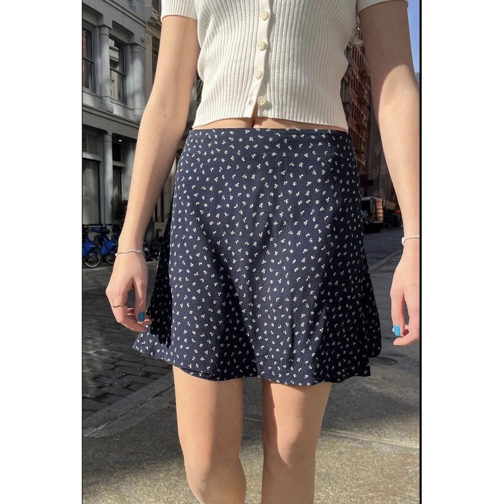 Brandy Melville Navy Blue Floral Ditsy Wrap Mini Skirt One Size Made in Italy
